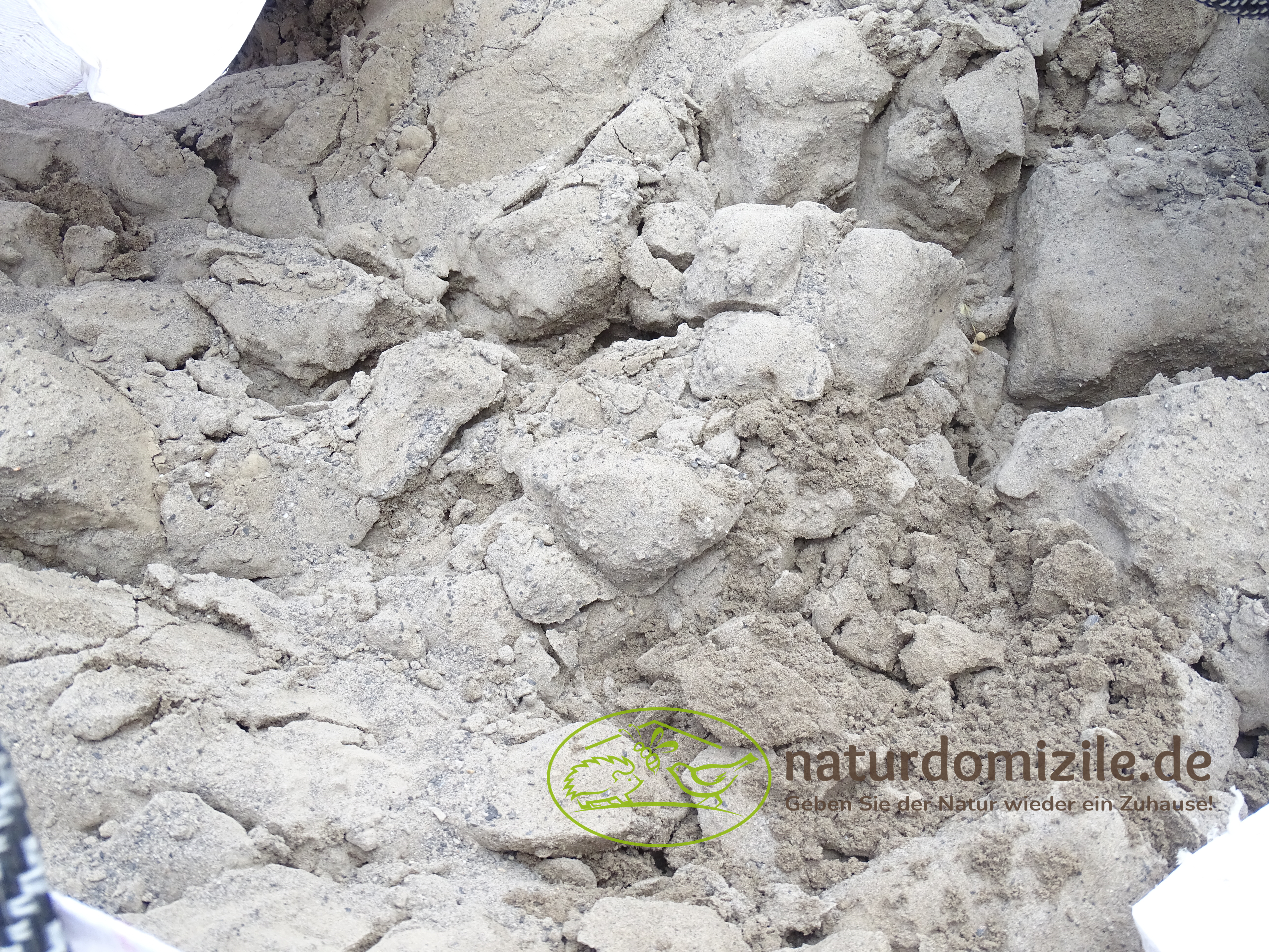 Wildbienensand mit Schichtmauer Muschelkalk für Sandarium 1,5 m²